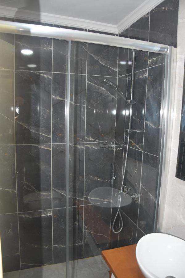 Alize Life Hotel Истанбул Екстериор снимка