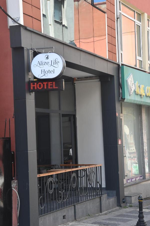 Alize Life Hotel Истанбул Екстериор снимка
