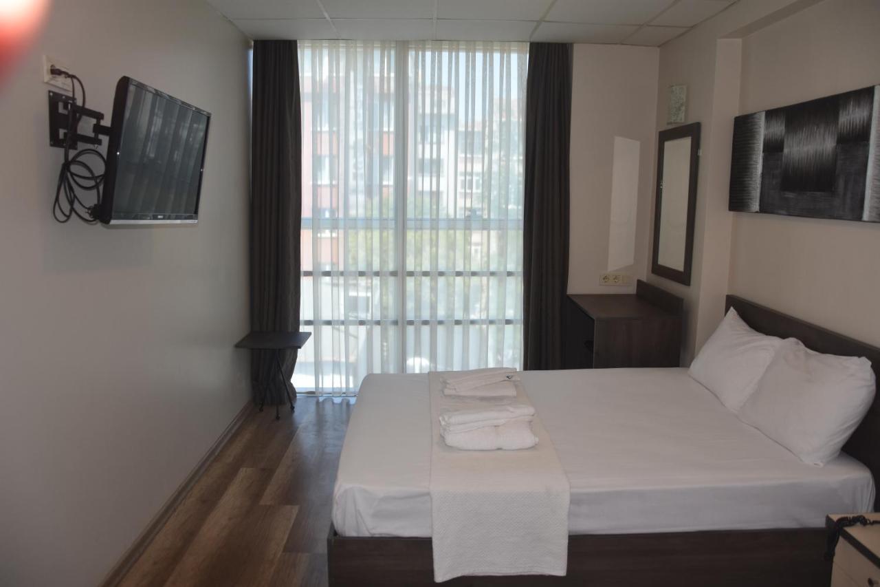 Alize Life Hotel Истанбул Екстериор снимка